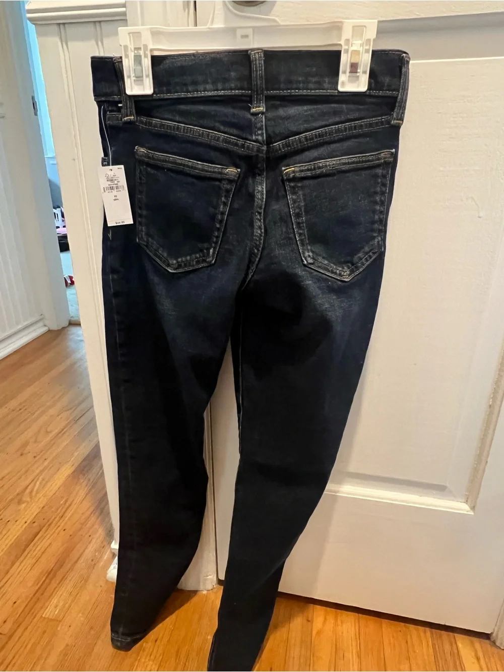 NWT- Gap boys Dark Wash blue Jeans size slim 10